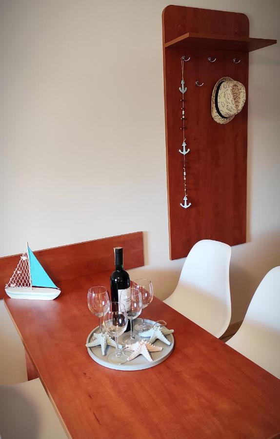 Lago Apartamenty I Pokoje Łeba Exterior foto